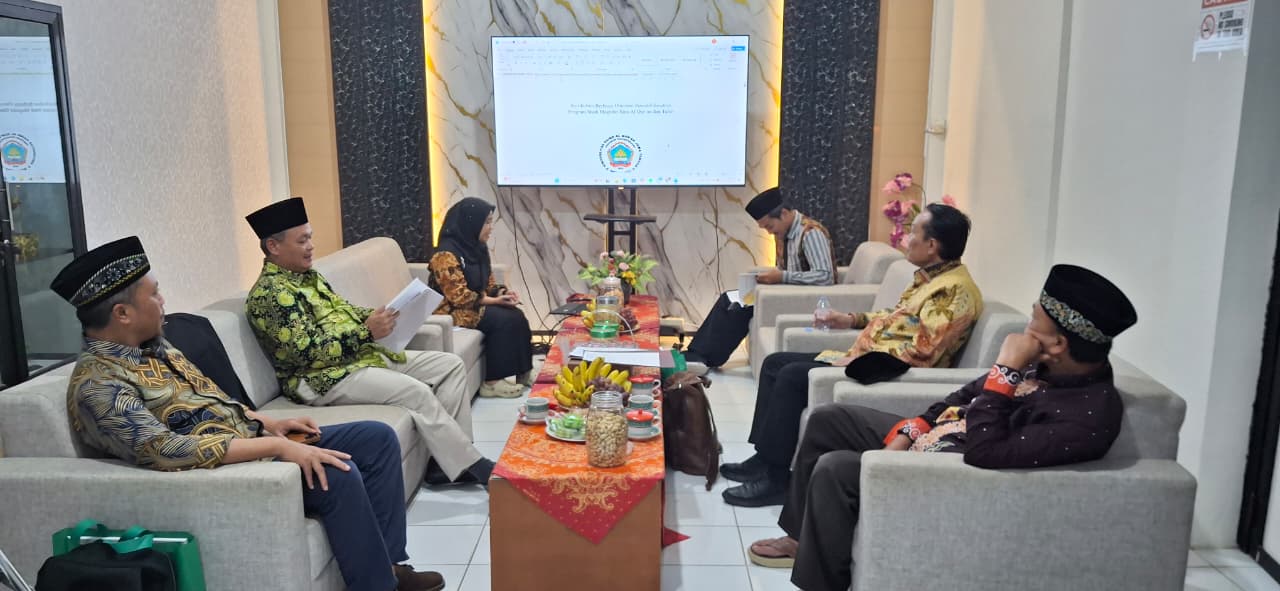 Program Studi Magister Pendidikan Islam PPs UNSIQ Gelar Review Kurikulum Berbasis OBE